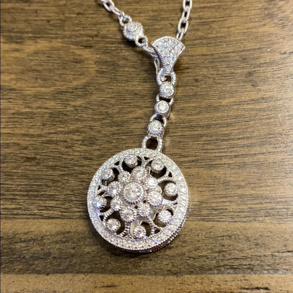 Judith Ripka pendant - Picture 2 of 3